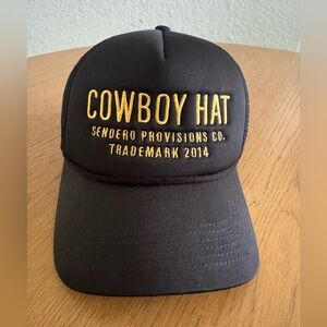 Black and gold trucker hat.